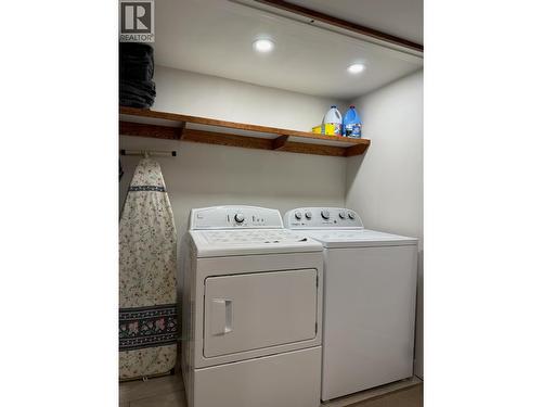 4576 Timberline Crescent Unit# 4, Fernie, BC - Indoor Photo Showing Laundry Room