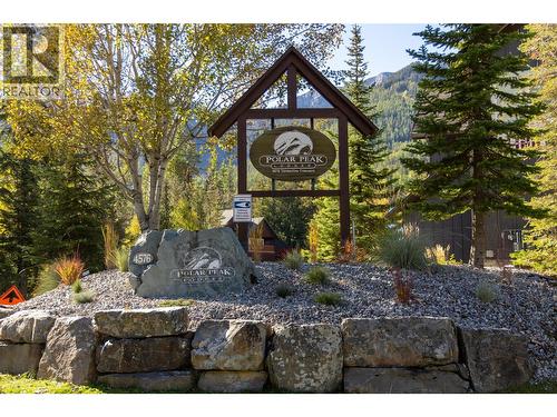 4576 Timberline Crescent Unit# 4, Fernie, BC - Outdoor
