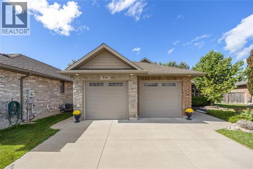 841 Manhattan Drive, Sarnia, ON - Outdoor