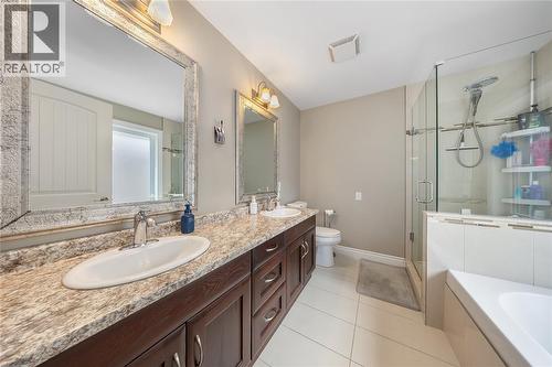 841 Manhattan Drive, Sarnia, ON - Indoor Photo Showing Bathroom