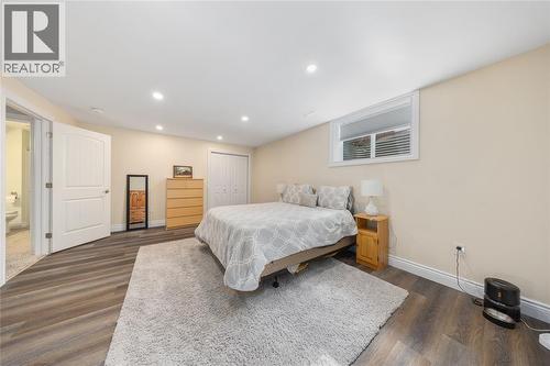 841 Manhattan Drive, Sarnia, ON - Indoor Photo Showing Bedroom