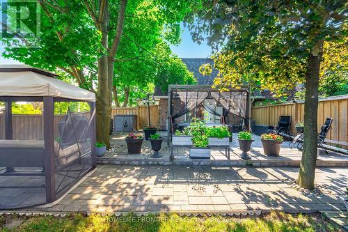 1 Denava Gate, Richmond Hill, ON - Outdoor