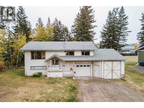 835 Spruce Avenue, 100 Mile House, BC - Outdoor