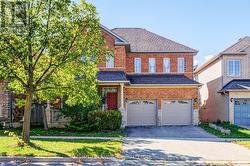 189 SILVER LINDEN DRIVE  Richmond Hill, ON L4B 4G6