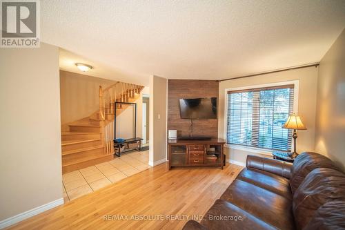 40 Roger Crescent, Casselman, ON - Indoor Photo Showing Living Room