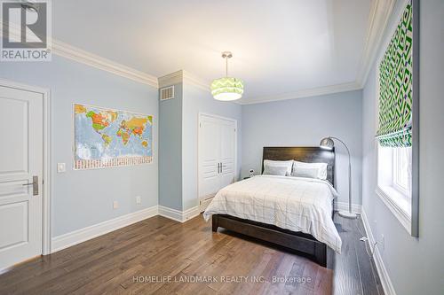 343 Tudor Avenue, Oakville, ON - Indoor Photo Showing Bedroom