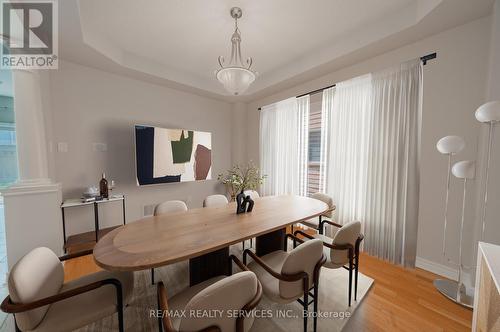 5918 Bassinger Place, Mississauga, ON - Indoor Photo Showing Dining Room