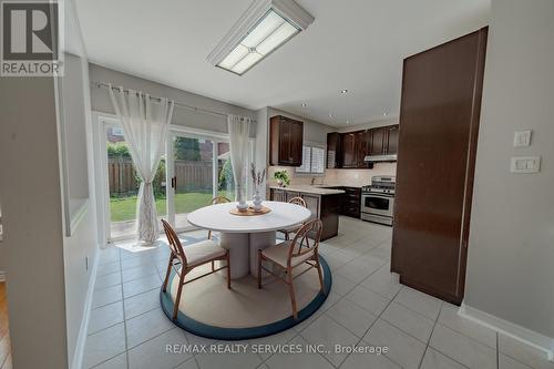 5918 Bassinger Place, Mississauga, ON - Indoor Photo Showing Dining Room