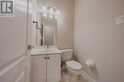 5918 Bassinger Place, Mississauga, ON - Indoor Photo Showing Bathroom