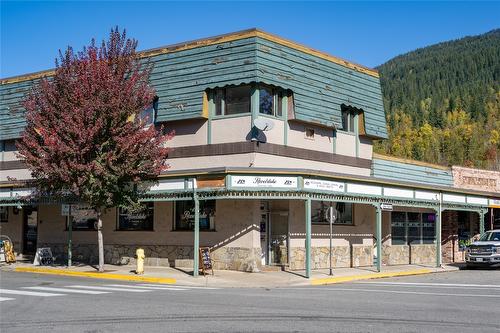300 First Street, Revelstoke, BC 