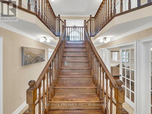 606 Brooker Ridge, Newmarket, ON - Indoor Photo Showing Other Room