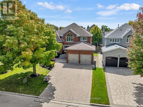 606 Brooker Ridge, Newmarket, ON - Outdoor With Facade