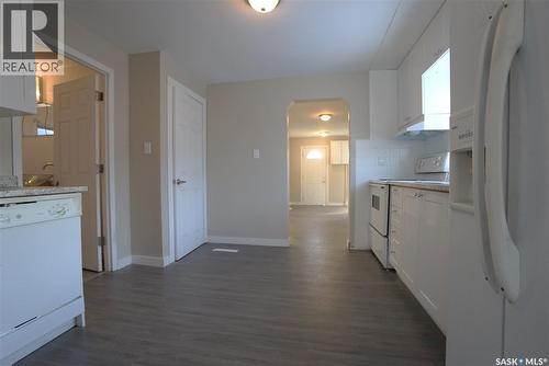 515 Osler Street, Regina, SK - Indoor Photo Showing Kitchen