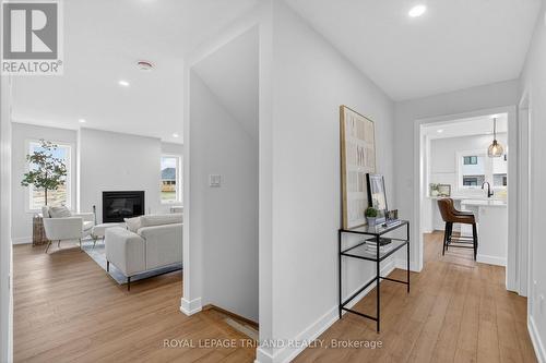 94 Styles Drive, St. Thomas, ON - Indoor With Fireplace
