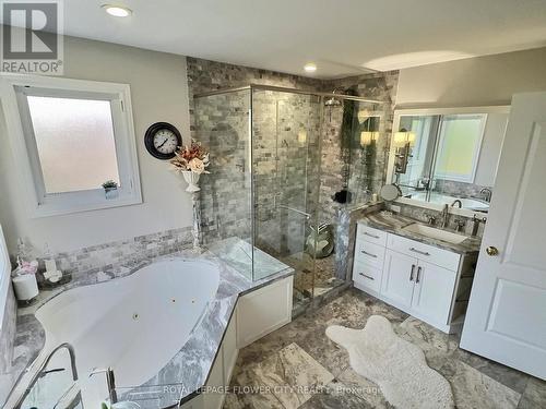 70 Colonel Bertram Road, Brampton, ON - Indoor Photo Showing Bathroom