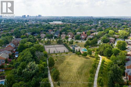 7 - 2006 Glenada Crescent, Oakville, ON - Outdoor With View