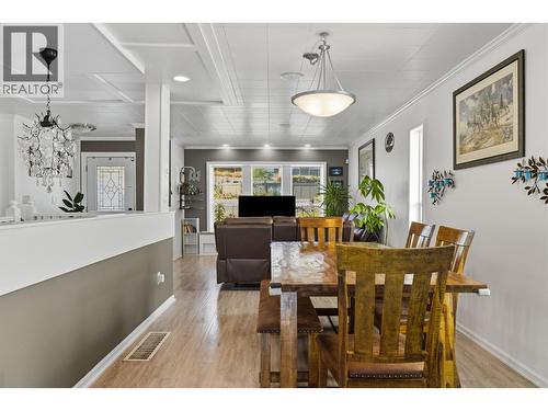 86 Eagle Crescent, Williams Lake, BC - Indoor Photo Showing Dining Room