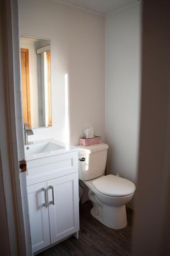 Powder room - 1016 Rue De La Goélette, Havre-Saint-Pierre, QC - Indoor Photo Showing Bathroom