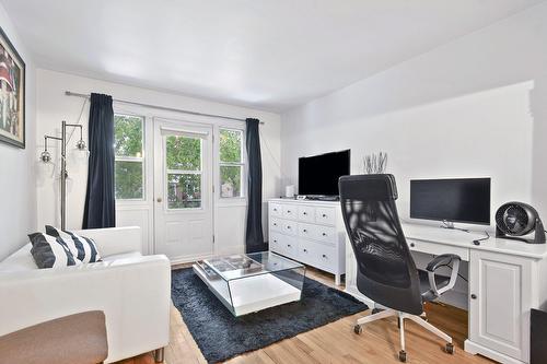 Living room - 5890 Rue Chauveau, Montréal (Mercier/Hochelaga-Maisonneuve), QC - Indoor Photo Showing Office