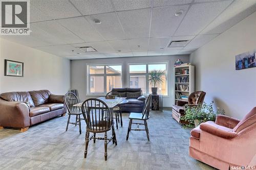 430 3630 Haughton Road E, Regina, SK - Indoor Photo Showing Living Room