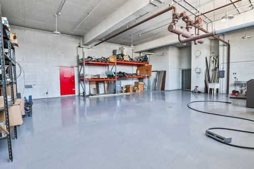 Intérieur - 9700 Boul. Parkway, Montréal (Anjou), QC - Indoor