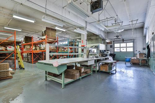 Intérieur - 9700 Boul. Parkway, Montréal (Anjou), QC - Indoor Photo Showing Garage
