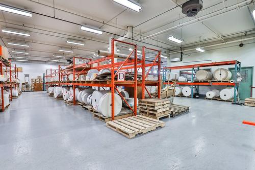 Intérieur - 9700 Boul. Parkway, Montréal (Anjou), QC - Indoor Photo Showing Garage
