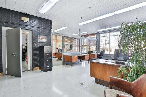 Bureau - 9700Z Boul. Parkway, Montréal (Anjou), QC - Indoor