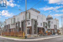 UNIT 1 - 18 GREENBRIAR ROAD  Toronto, ON M2K 0G7