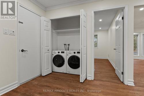 6 Howard Court, Ottawa, ON - Indoor Photo Showing Laundry Room