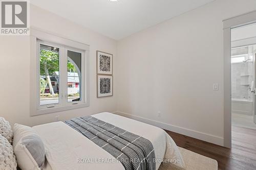281 Elmwood Avenue, Fort Erie (Crystal Beach), ON - Indoor Photo Showing Bedroom