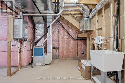 281 Elmwood Avenue, Fort Erie (Crystal Beach), ON - Indoor Photo Showing Basement