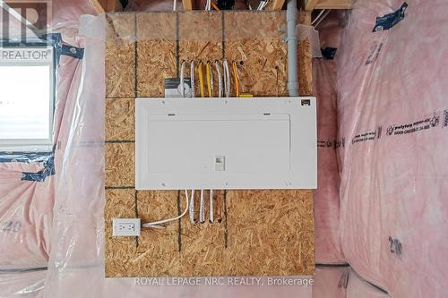 281 Elmwood Avenue, Fort Erie (Crystal Beach), ON - Indoor