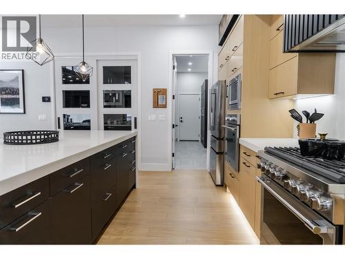 31 Mammoth Drive, Fernie, BC - Indoor Photo Showing Kitchen With Stainless Steel Kitchen