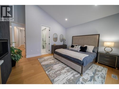 31 Mammoth Drive, Fernie, BC - Indoor Photo Showing Bedroom