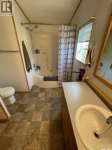 324 7Th Street, Alameda, SK 