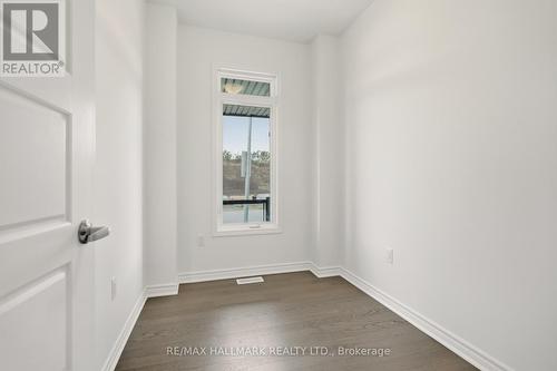 363 Reid Drive W, Barrie, ON - Indoor Photo Showing Other Room