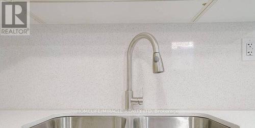 53 Emerald Coast Trail, Brampton, ON - Indoor Photo Showing Kitchen