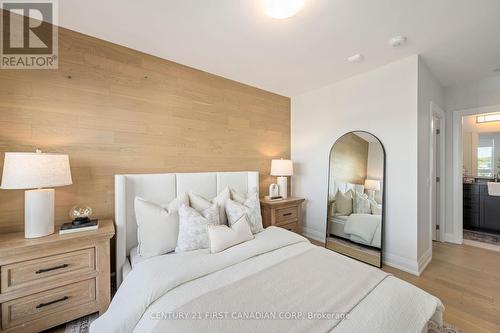 Primary Bedroom - 401 - 1975 Fountain Grass Drive, London South (South B), ON - Indoor Photo Showing Bedroom