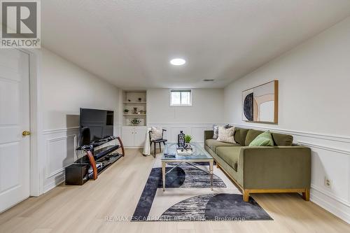 2309 Malcolm Crescent, Burlington, ON - Indoor