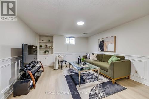 2309 Malcolm Crescent, Burlington, ON - Indoor