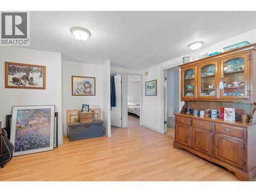 1168 Mallory Road Se, Enderby, BC - Indoor Photo Showing Other Room