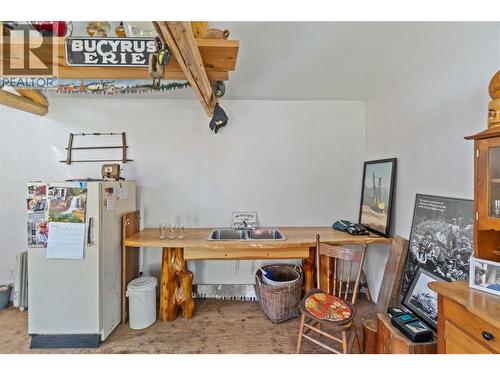 1168 Mallory Road Se, Enderby, BC - Indoor