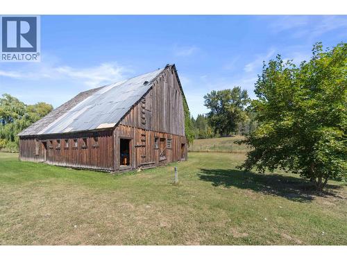 1168 Mallory Road Se, Enderby, BC - Outdoor