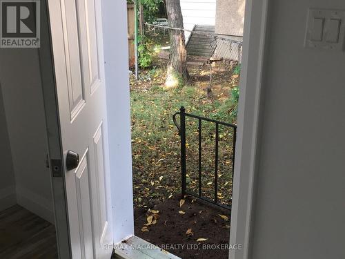 Front and Back door like a little Bungalow - 163 Welland Avenue, St. Catharines (Downtown), ON -  Photo Showing Other Room