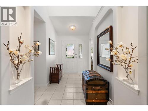 3889 Gallaghers Grange, Kelowna, BC - Indoor Photo Showing Other Room