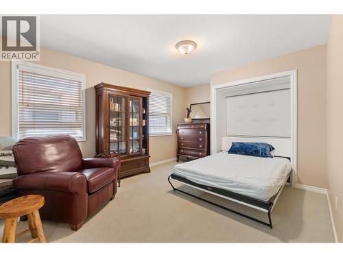 3889 Gallaghers Grange, Kelowna, BC - Indoor Photo Showing Bedroom