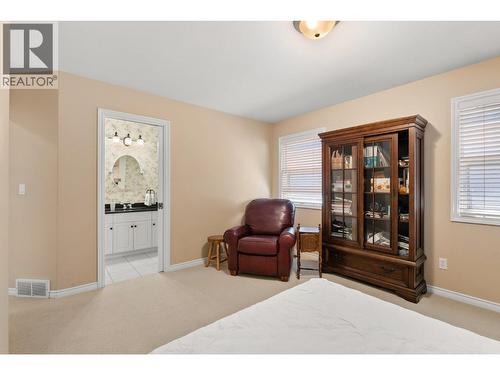 3889 Gallaghers Grange, Kelowna, BC - Indoor