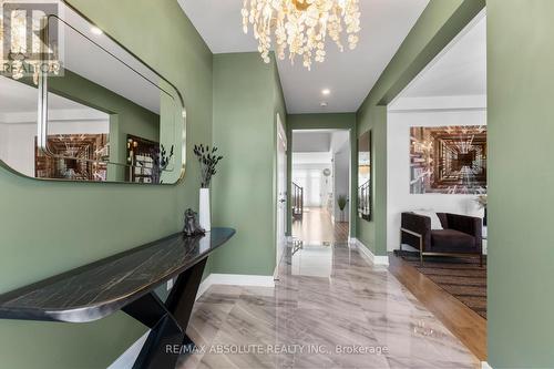 921 Beckton Heights, Ottawa, ON - Indoor Photo Showing Other Room