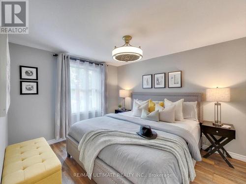 496 Elgin Street N, Cambridge, ON - Indoor Photo Showing Bedroom